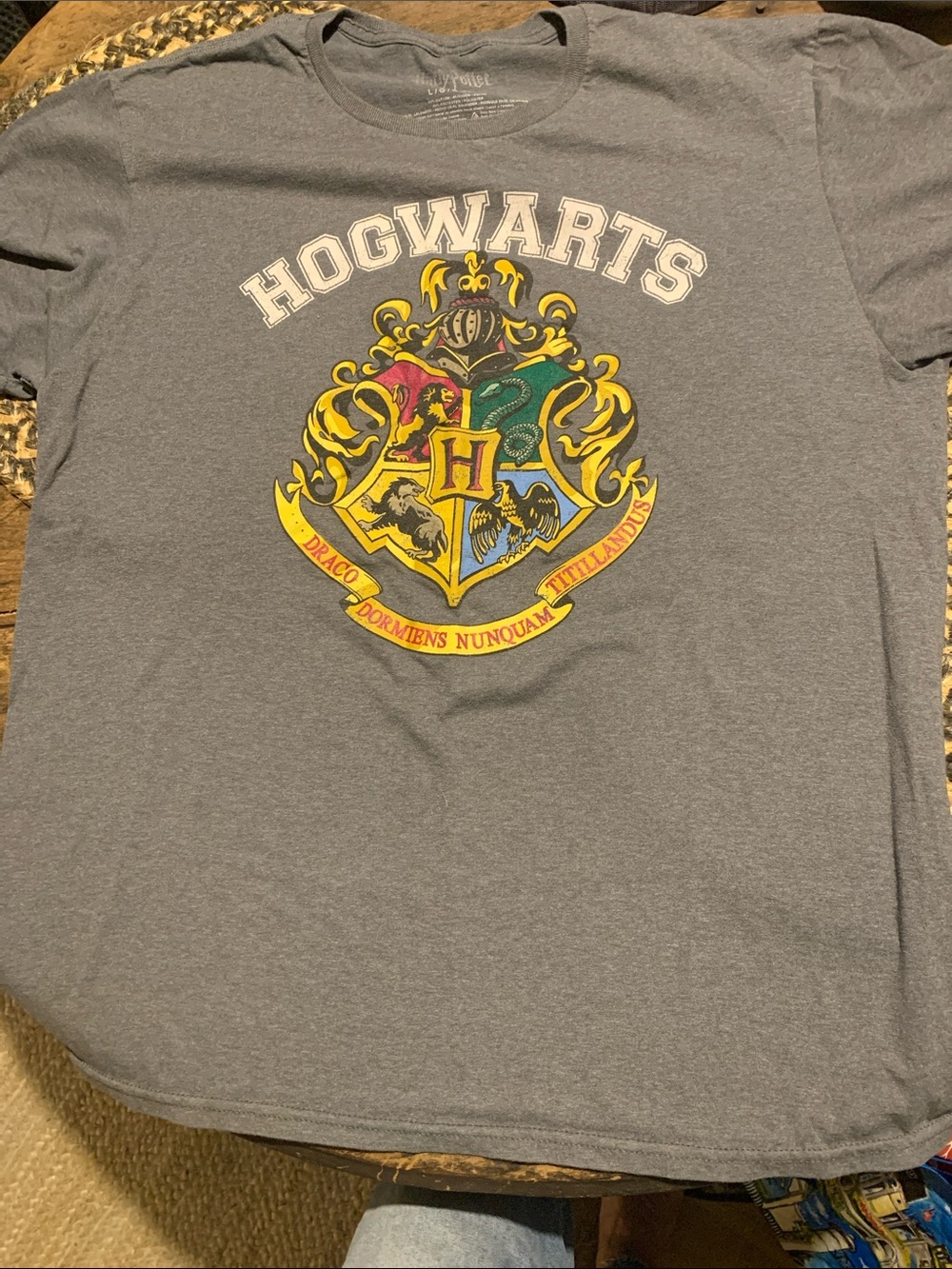 Hogwarts Crest Unisex Gray Graphic Tee